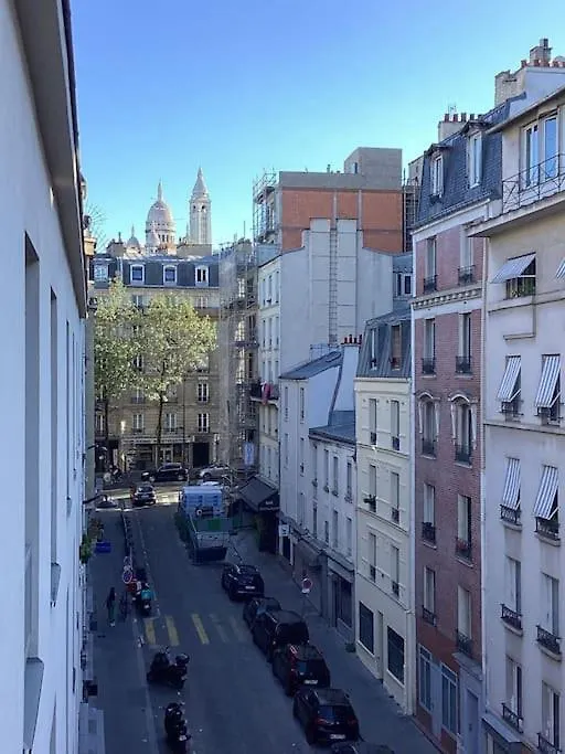 Apartamento Cocon Chic Parisien Niche Au Coeur De Montmartre París