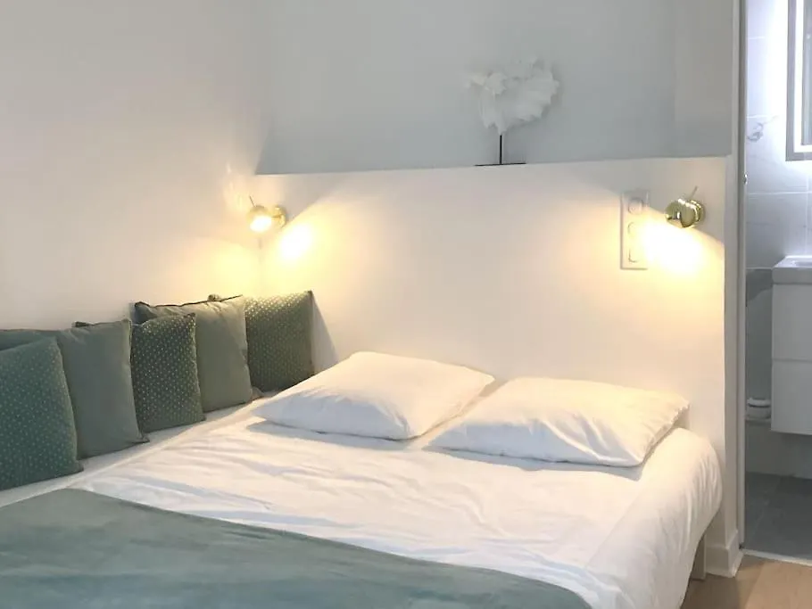 Apartamento Cocon Chic Parisien Niche Au Coeur De Montmartre *