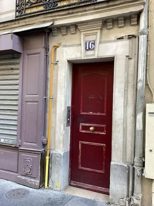 Cocon Chic Parisien Niche Au Coeur De Montmartre Apartamento París