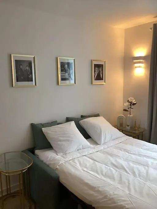 Apartment Cocon Chic Parisien Niche Au Coeur De Montmartre *